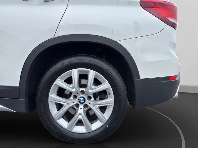 BMW X1 xDrive20i