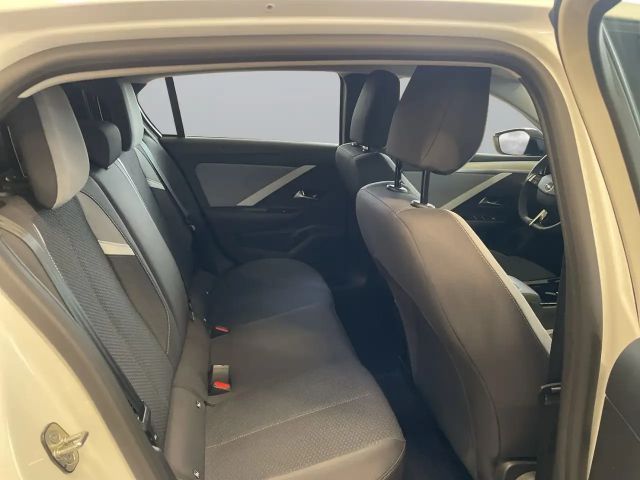 Opel Astra 1.2 Turbo Enjoy Turbo