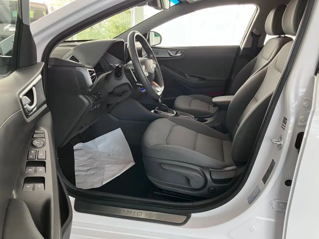 Hyundai Ioniq 1.6 Hybrid Style