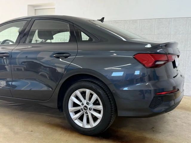 Audi A3 30 TDI Sedan