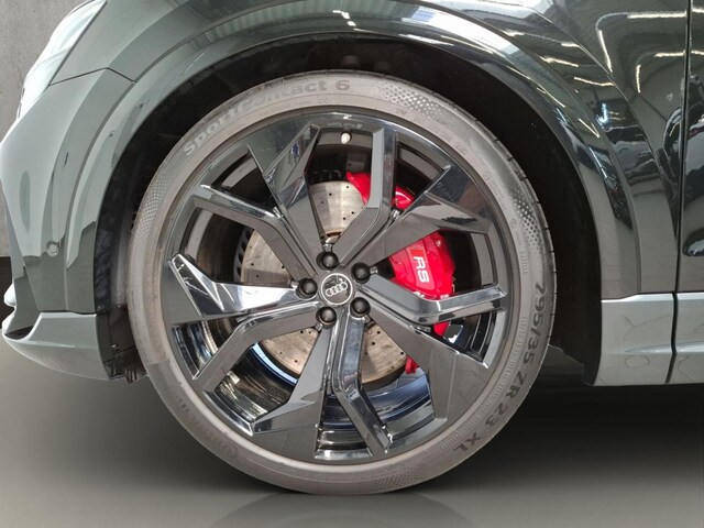 Audi RS Q8 Quattro