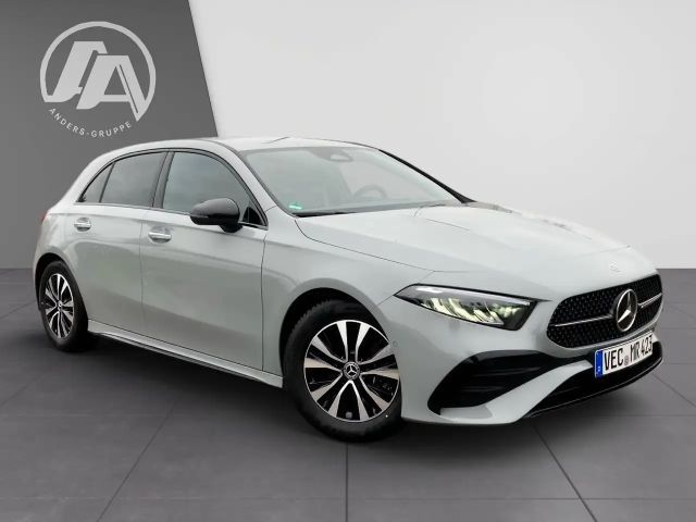 Mercedes-Benz A 200 AMG Line