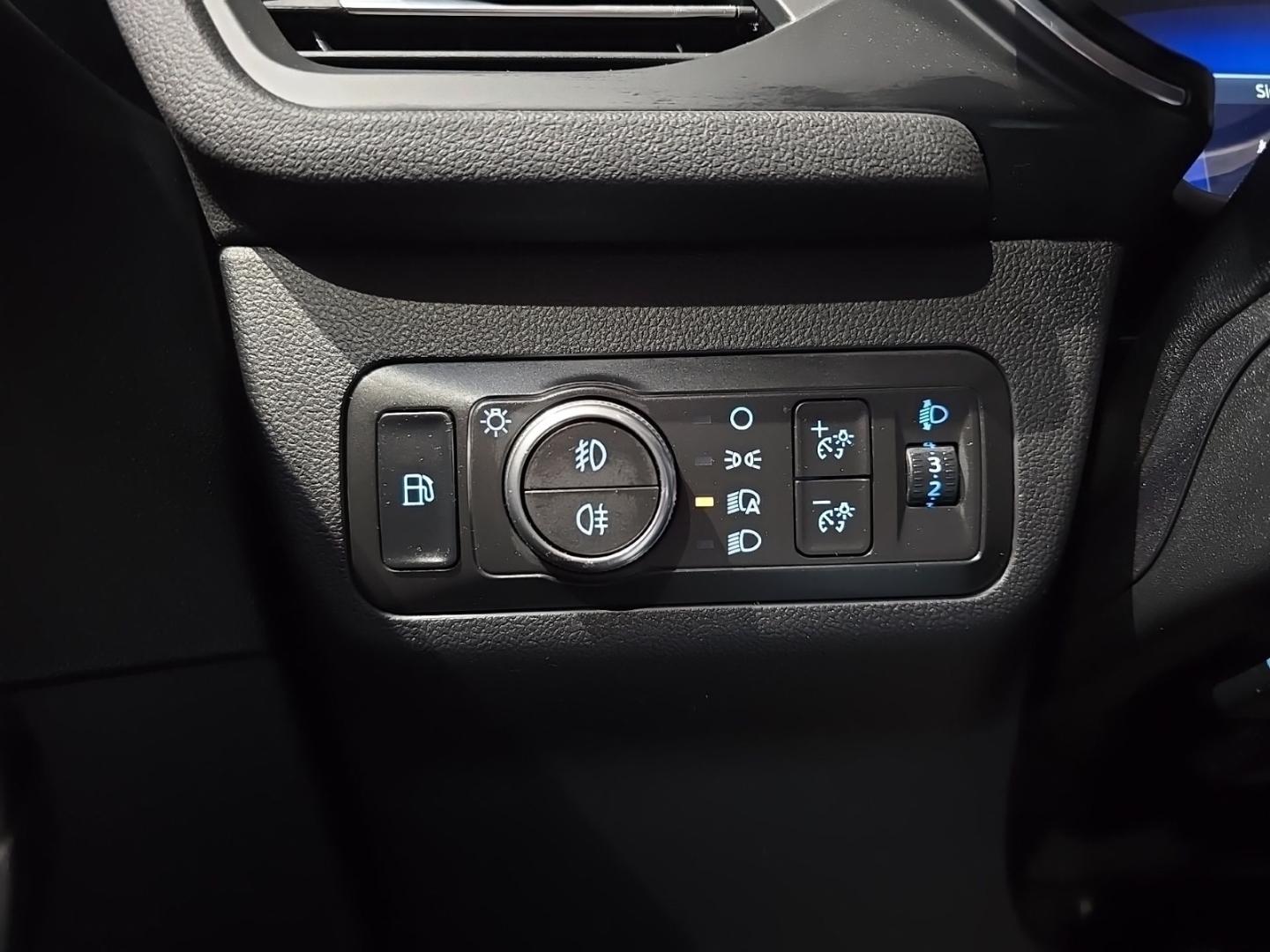 Ford Kuga Hybrid Plug in Hybrid Titanium