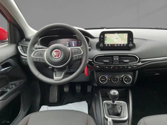 Fiat Tipo RED