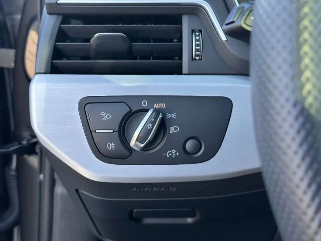 Audi A4 40 TFSI Avant Quattro