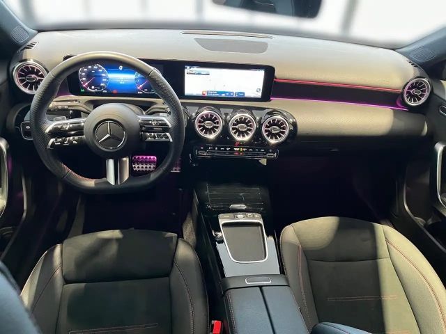 Mercedes-Benz A 200 AMG Line