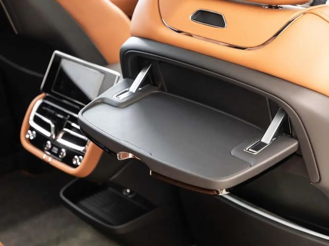 Bentley Bentayga EWB AZURE BLACK / TAN / FULL OPTION