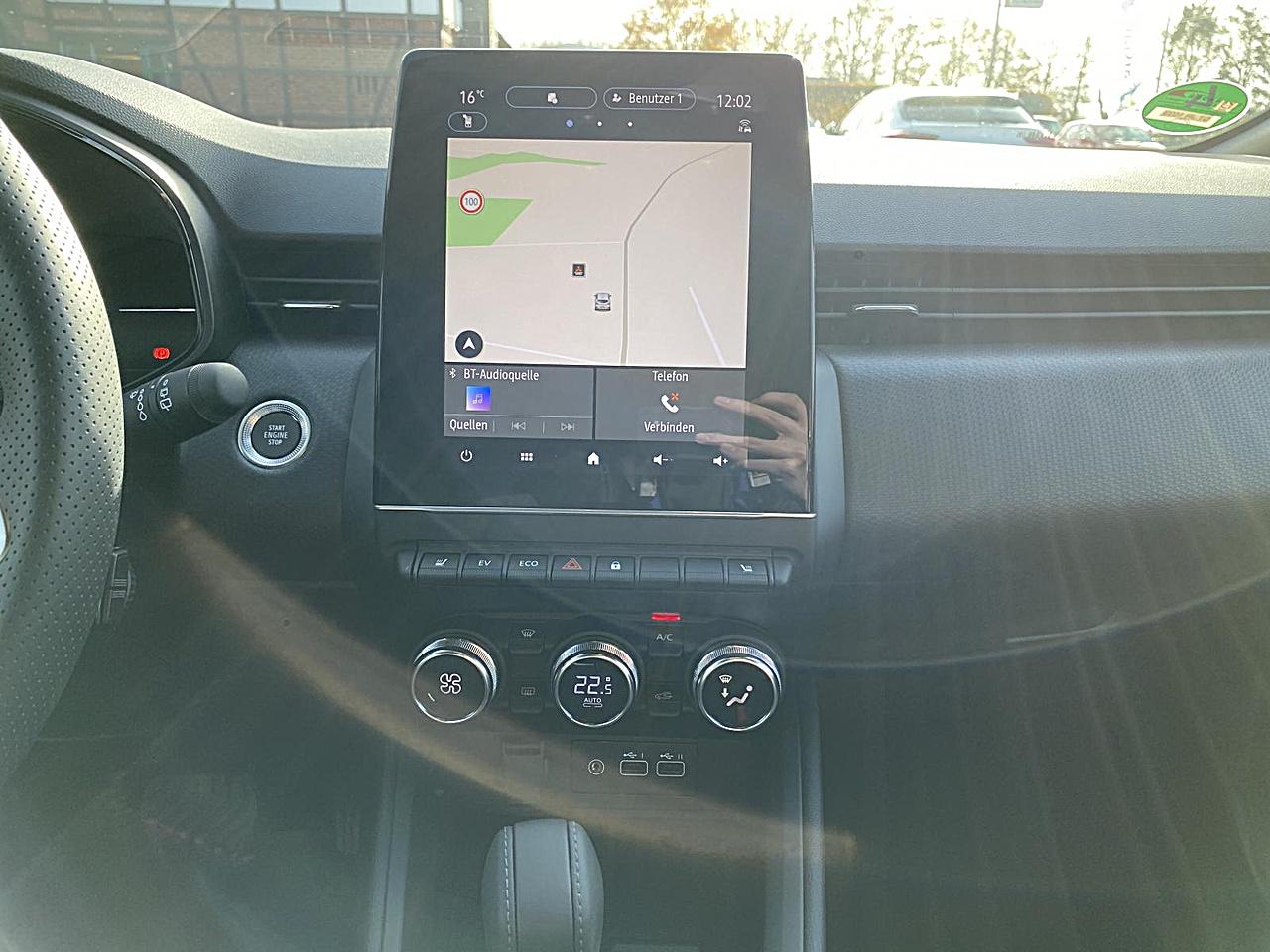 Mitsubishi Colt Hybrid