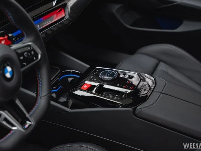 BMW M5 Touring PANORAMA AHK B&W COMFORT-PAKET ALLBLACK