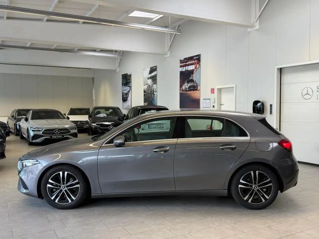 Mercedes-Benz A 200 Progressive