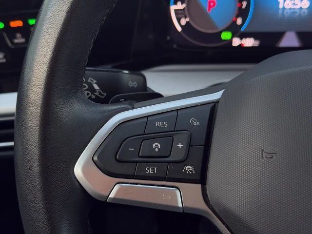 Volkswagen Golf DSG Life Variant