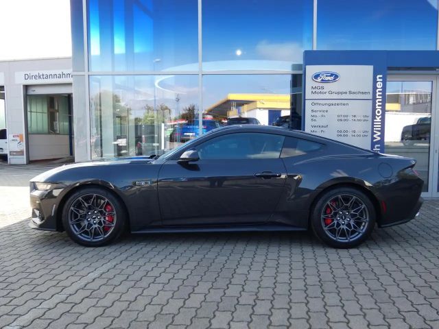 Ford Mustang Fastback GT 5.0 V8