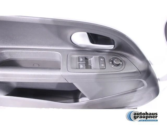 Volkswagen up! Move Move up!