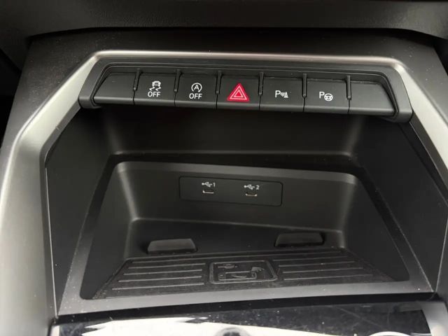 Audi A3 30 TDI Sedan