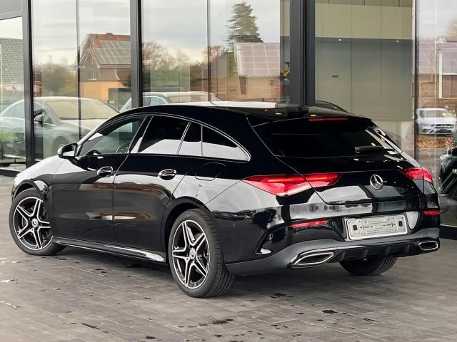 Mercedes-Benz CLA 200 AMG Line CLA 200 d