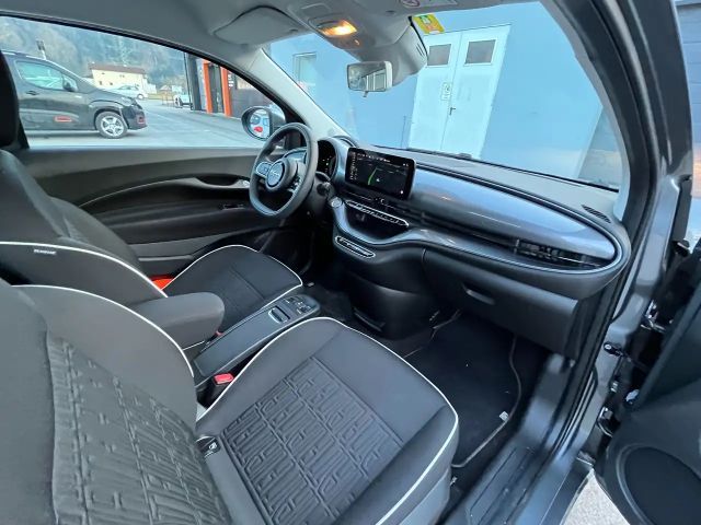 Fiat 500e 42 kWh