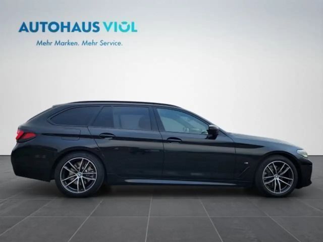 BMW 520 520d M-Sport Touring