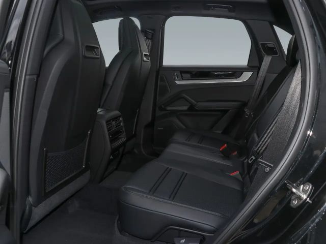 Porsche Cayenne BOSE Sportabgasanlage Luftfederung LED