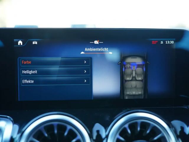 Mercedes-Benz EQB 300 4MATIC Progressive