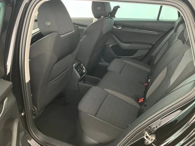 Skoda Octavia Selection