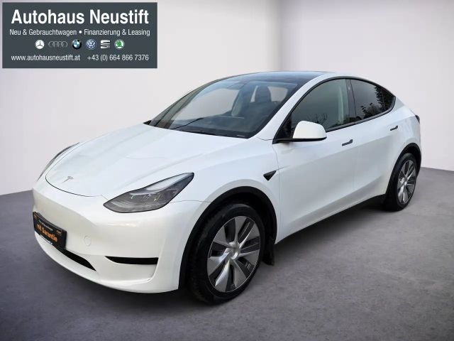 Tesla Model Y Dual Motor RWD