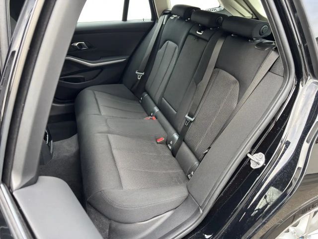 BMW 318 318i Touring