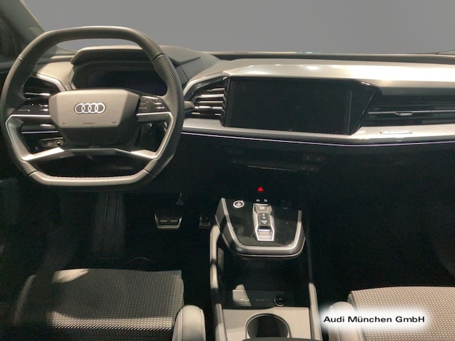 Audi Q4 e-tron SUV 45 e-tron Audi Q4 e-tron