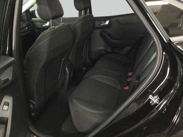 Ford Puma EcoBoost Titanium