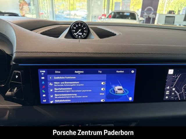 Porsche Macan 4