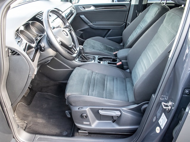 Volkswagen Touran 1.5 TSI DSG