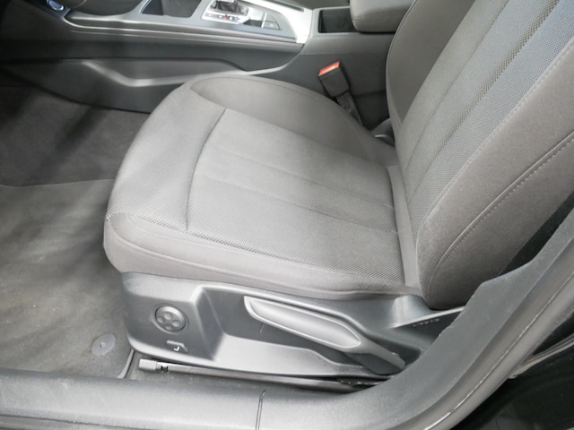 Audi A4 35 TDI Avant S-Tronic