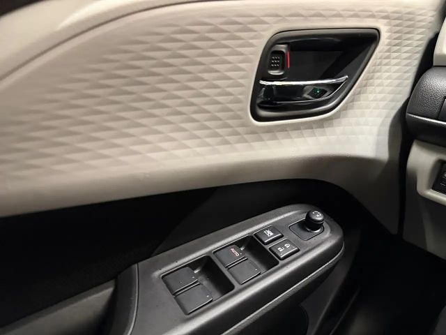 Suzuki Swift Hybrid Shine