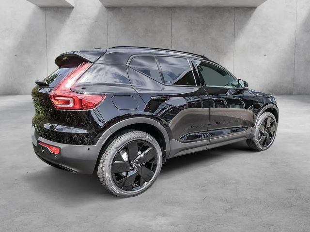 Volvo XC40 Dark Plus