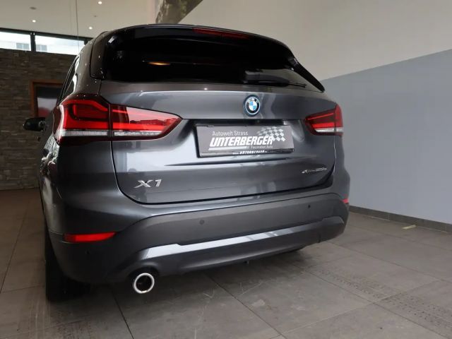 BMW X1 Advantage pakket xDrive25e