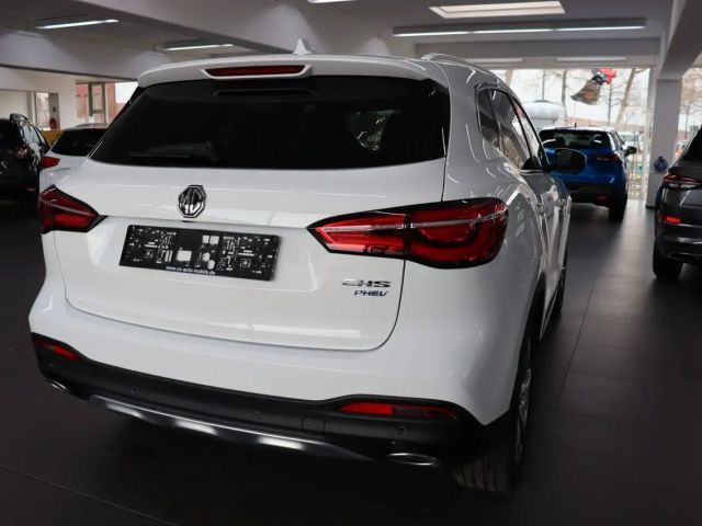 MG EHS Luxury PHEV