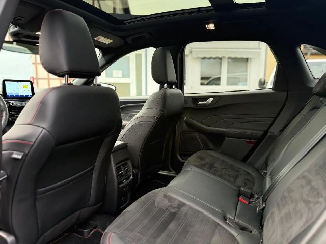 Ford Kuga Plug in Hybrid ST Line X