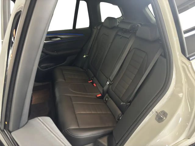 BMW X3 40d Navi Laser HUD Hifi HK Park+ GSD Alarm Navi La