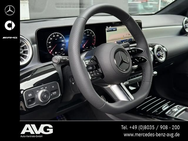 Mercedes-Benz A 200 AMG Line