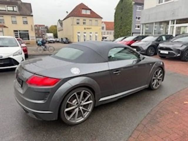 Audi TT 40 TFSI Cabriolet S-Line