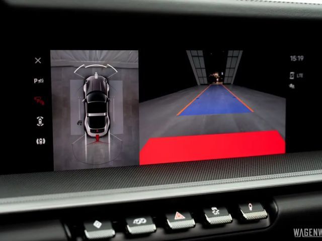 Porsche 992 4 Cabrio Targa