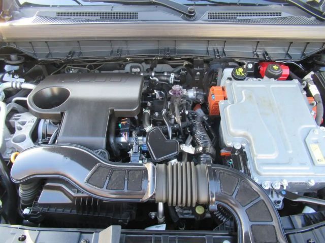 Renault Arkana E-Tech Intens