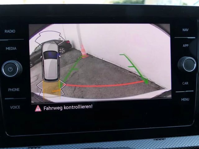 Volkswagen T-Cross Friends TSI