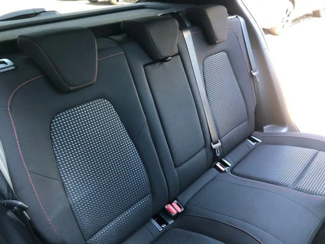 Ford Focus EcoBoost ST Line