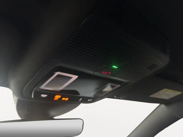 Volkswagen Golf 2.0 TSI 4Motion Golf VIII