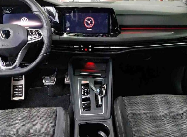 Volkswagen Golf 2.0 TDI DSG GTD IQ.Drive