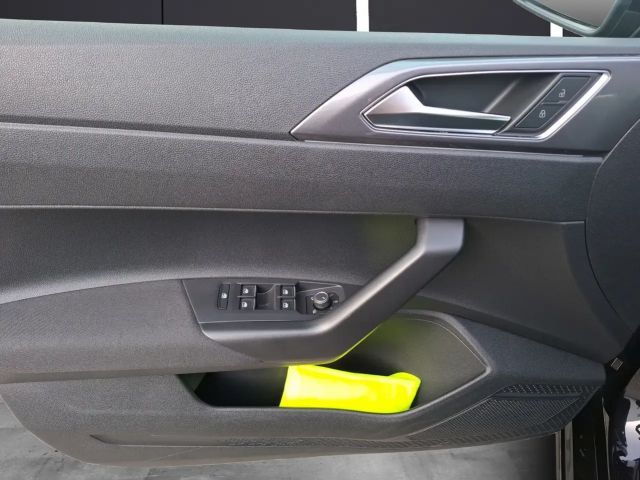 Volkswagen Polo Style