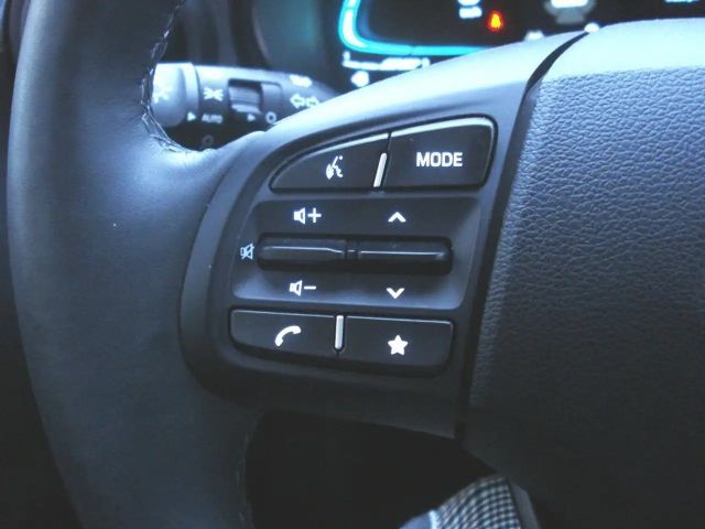 Hyundai i10 1,2 i Line Plus Aut.