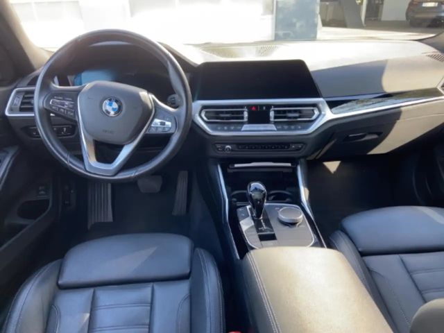 BMW 320 320d Touring xDrive