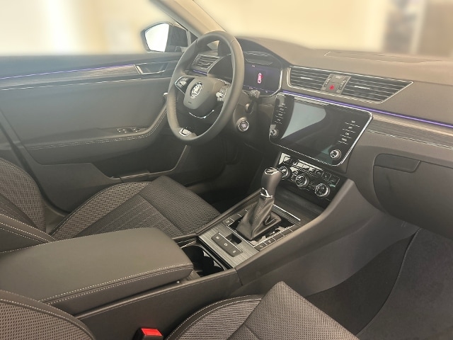 Skoda Superb 2.0 TDI Combi