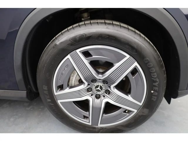 Mercedes-Benz GLC 300 4MATIC AMG Line